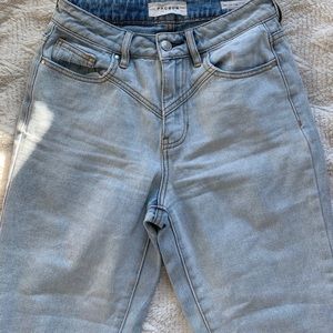 Pac Sun Light Wash Mom Jeans